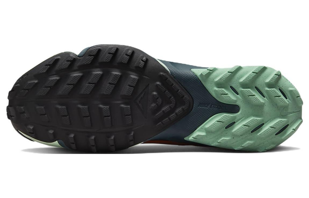 Кроссовки Nike Air Zoom Terra Kiger 8