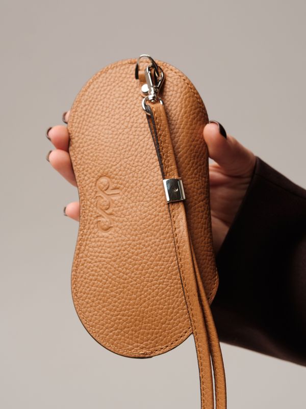 Футляр для очков / очечник DBR 15-82 коричневый лист