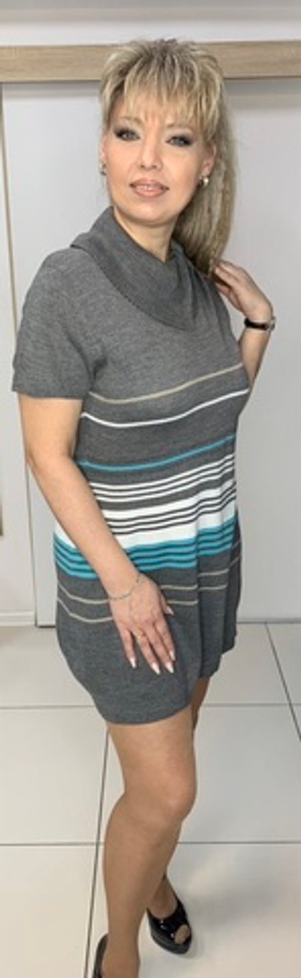 Удлиненный джемпер-туника с коротким рукавом