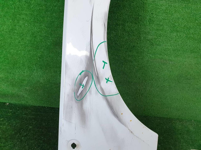 Крыло переднее правое Range Rover Vogue 3 L322 (2002-2012)