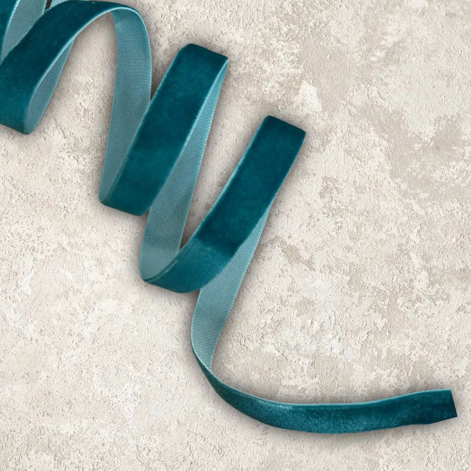 бархатная лента ,1см , цвет океан(1м)