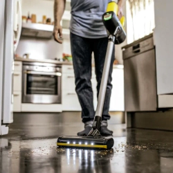 Karcher VC 6 Cordless ourFamily вертикальный пылесос 1.198-660.0