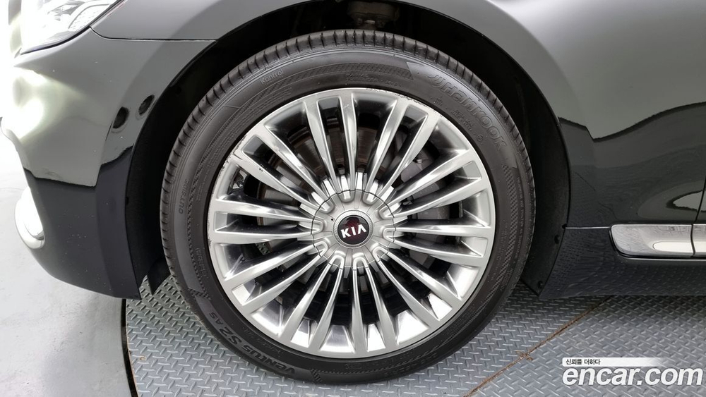 Kia The K9 (Quoris/K900) 3.8 GDI AWD (04.2021)