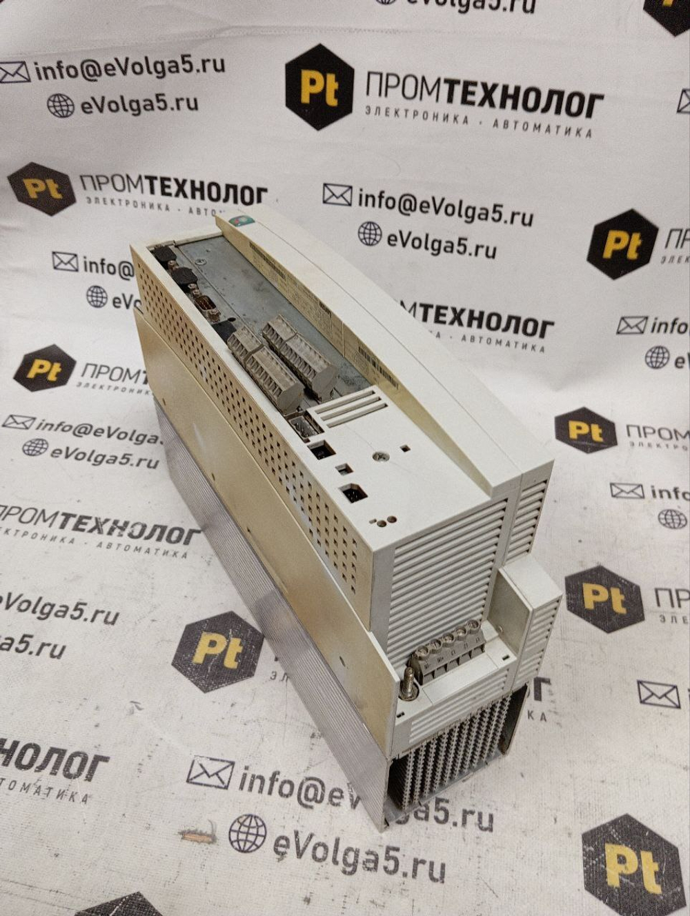 Lenze E82EV751_4B б/у