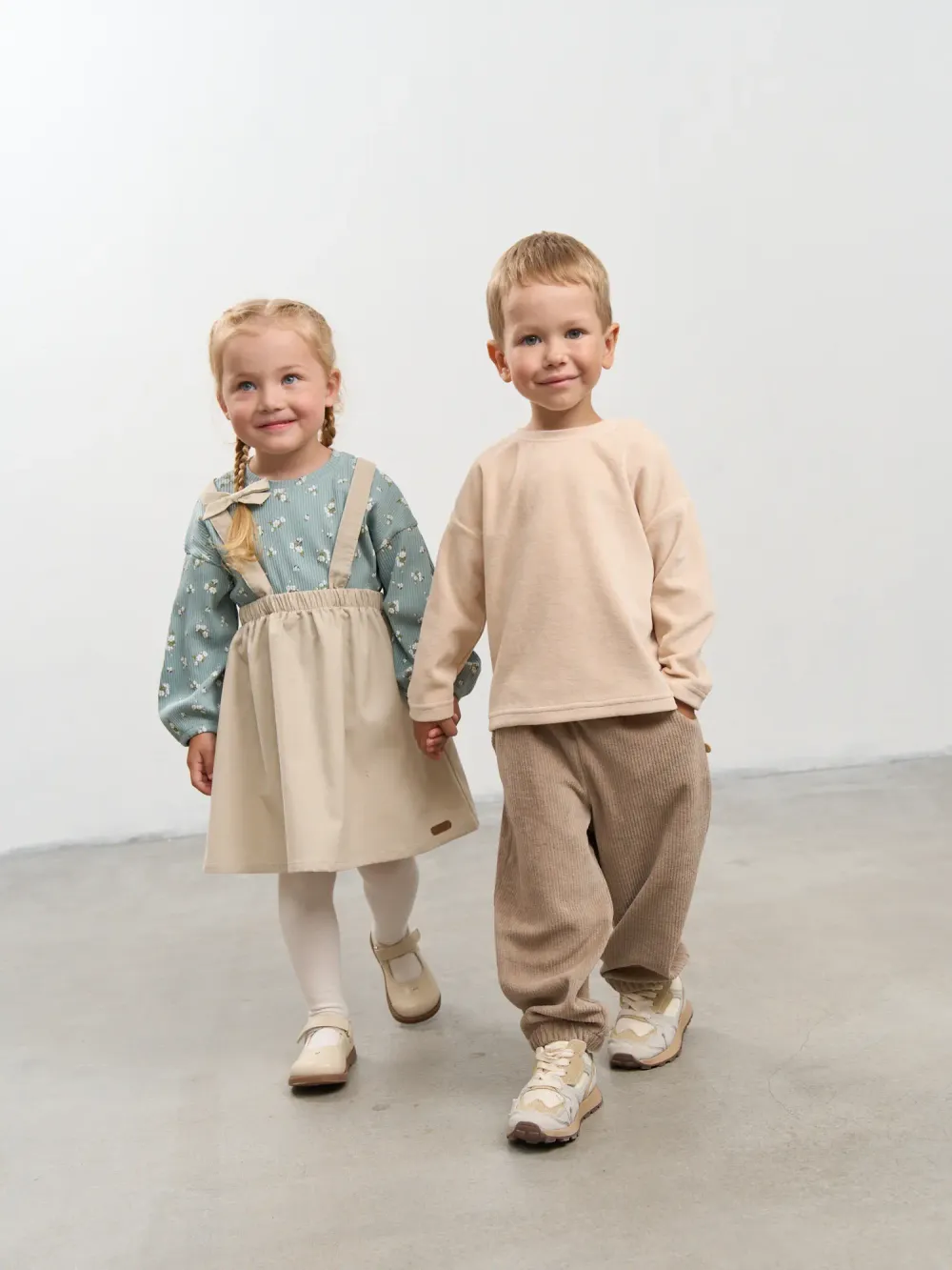 Джемпер из велюра "Крем-брюле" 0+