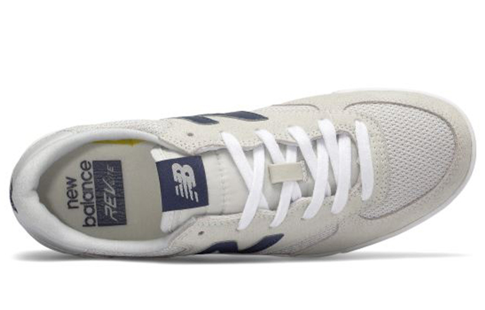300 suede new balance shop