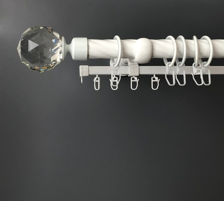 Карниз кованый витой "Ост Шар с огранкой" d25 мм двухрядный со второй направляющей, цвет белый