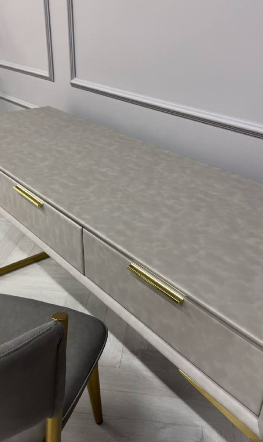 Стол-консоль Ist Casa Логан с 3-мя ящиками, 150х50х78 см, светло-серый