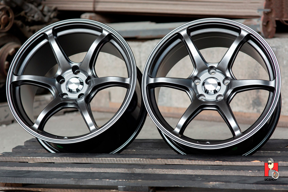 Комплект дисков Advan RG3 18x9.5 et35 5x114.3