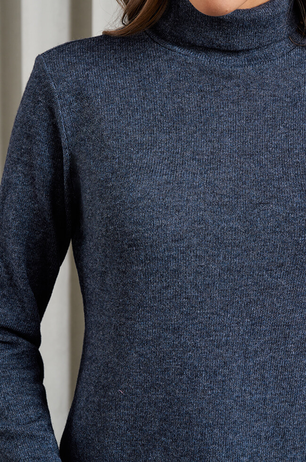 22883 Джемпер женский (темно-синий меланж)