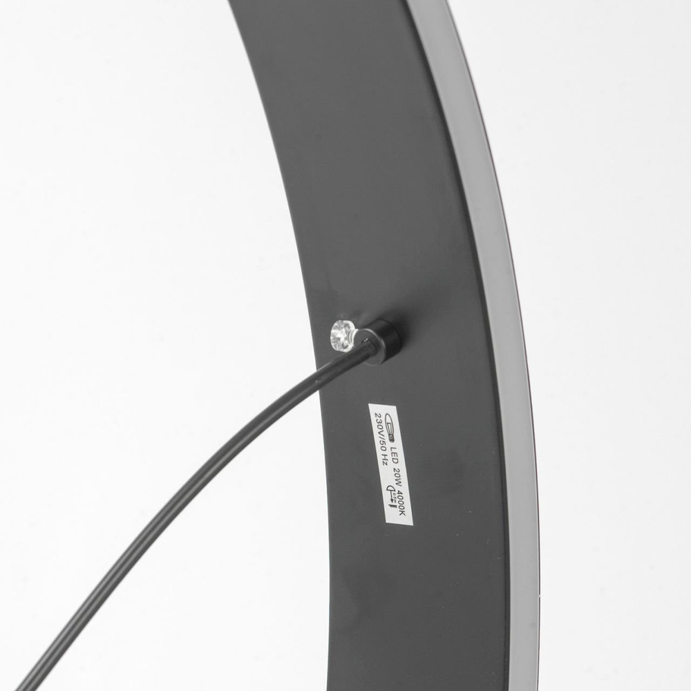 Подвесная светодиодная люстра Lussole Bradford LSP-7160