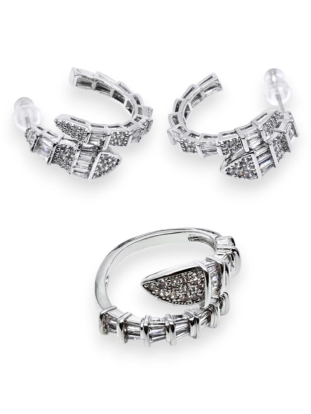 91003614 Кольцо Selena