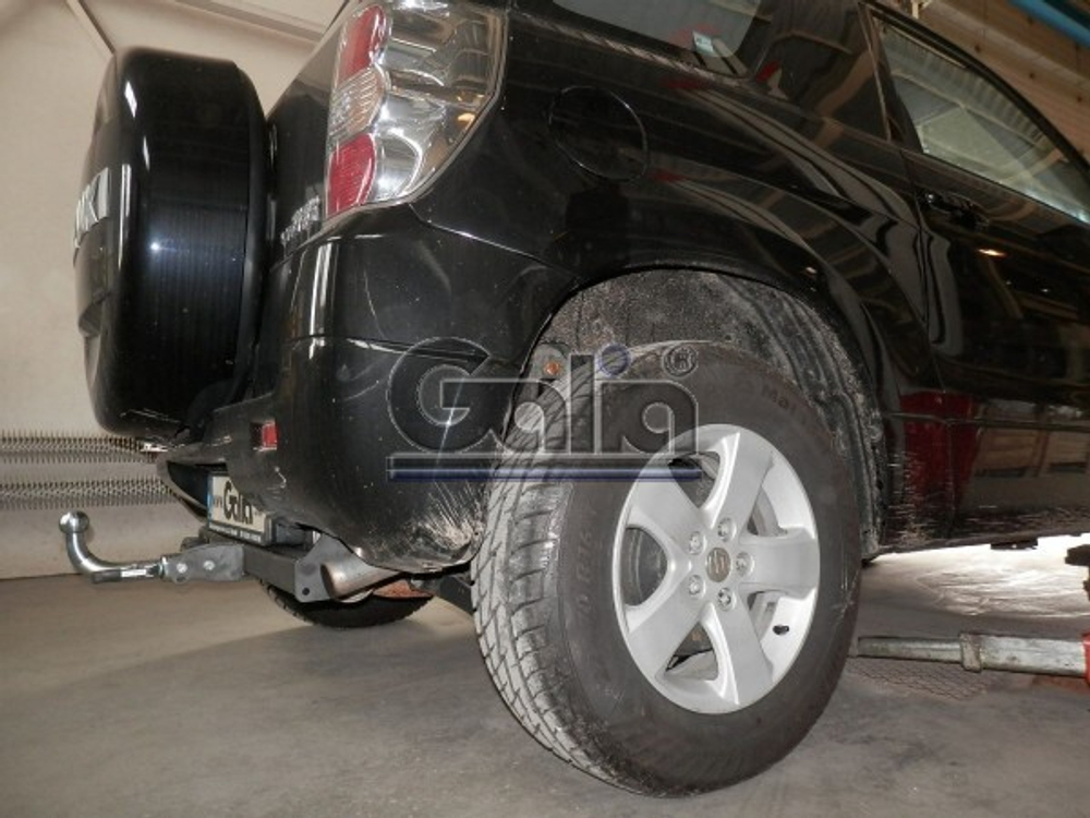 Фаркоп оцинкованный Galia S114A для Suzuki Grand Vitara 3 дверная 2005-2016(паспорт и сертификат в комплекте)(без электрики)