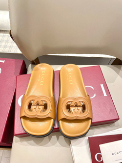 Gucci GG Slide Sandal