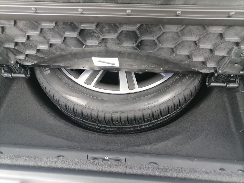 Land Rover RANGE ROVER 4.4 AT P530 Autobiography L