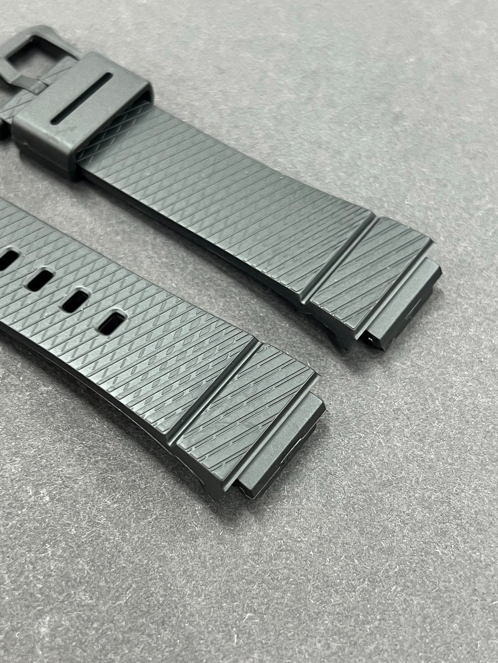 Ремешок Casio SGW-600H-1B