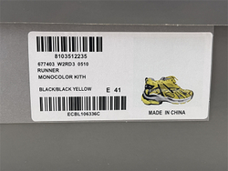 Balenciaga Runner 677403-W2RD3-0510