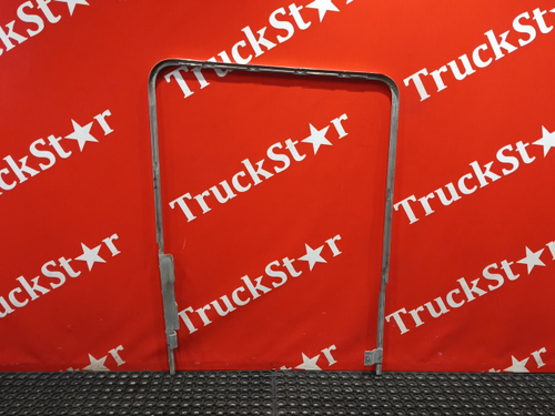 Направляющая стекла двери левой