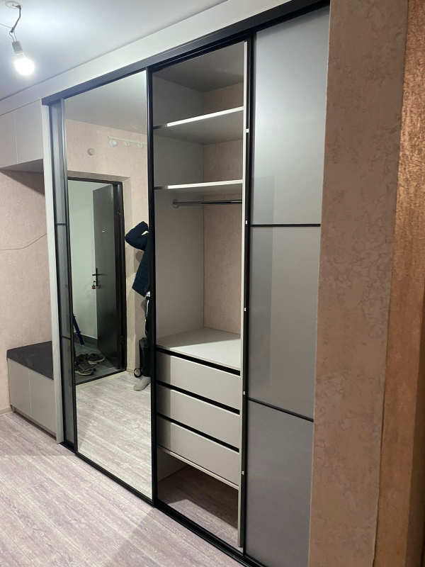 ШКАФЫ НА ЗАКАЗ ЛЮБОГО  РАЗМЕРА