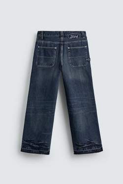 ZARA Х FORD ДЖИНСЫ RELAXED FIT С НАШИВКОЙ, СИНИЙ