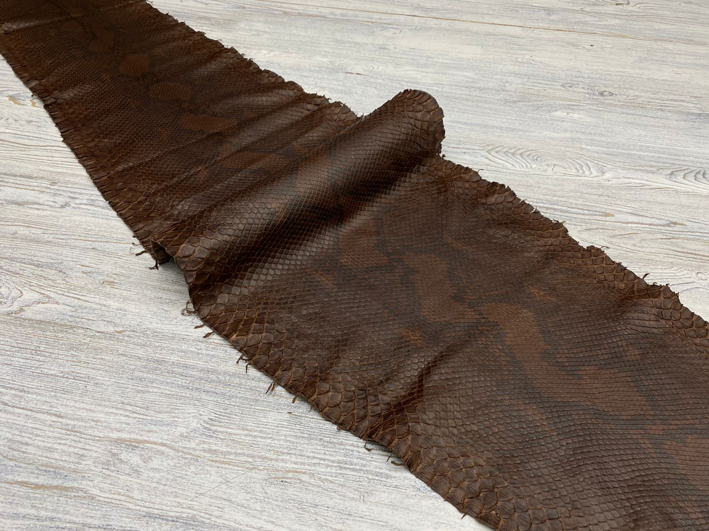 Felicia Grand Chocolade (0,5-0,7 мм), цв. Темно-корич, кожа питона