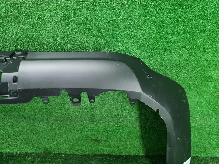 Юбка заднего бампера Toyota Land Cruiser 300 (2021-н.в.)