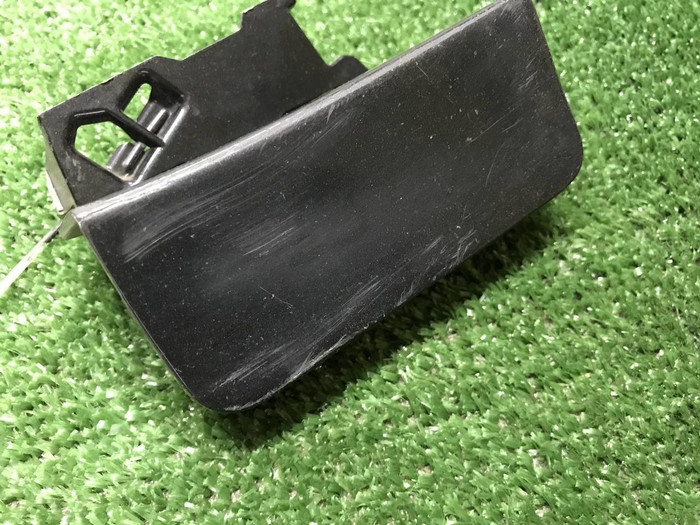 Заглушка буксир. крюка Mercedes CLS c257 (17-21)