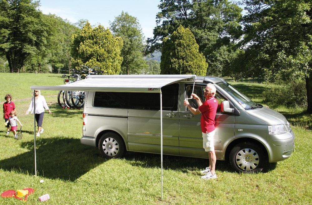 Маркиза Fiamma F45s 3.75м, настенная, корпус Titanium (серебристый металлик) полотно серое
