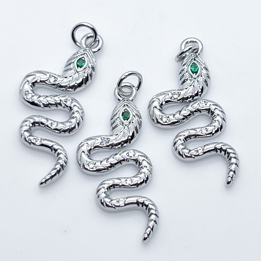 Подвеска Змея, цвет серебро, фианиты, размер 30*12 мм, цена за 1 шт