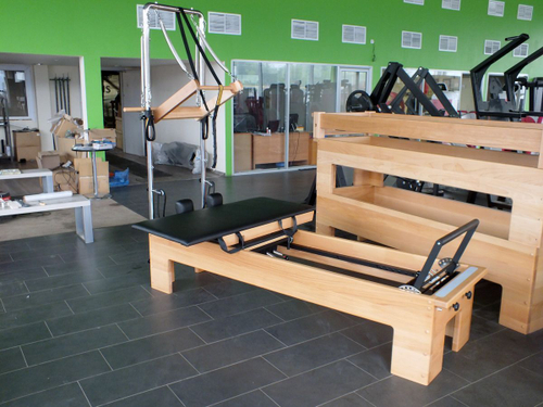 Комбинированный стол трапеция вертикальный