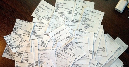 Разбор документов, чеков по строительству дома, консультация