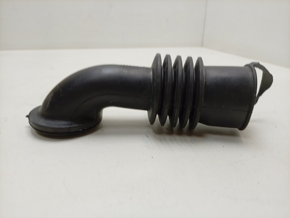 RST602 кт66 Заливной патрубок для стиральной машины Hotpoint-Ariston 144002878 б/у