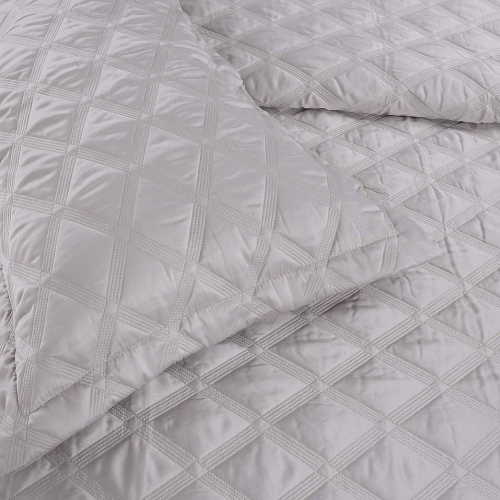 Покрывало 230х250 и 2 наволочки Sofi De MarkO Шармель молочное Китай фото