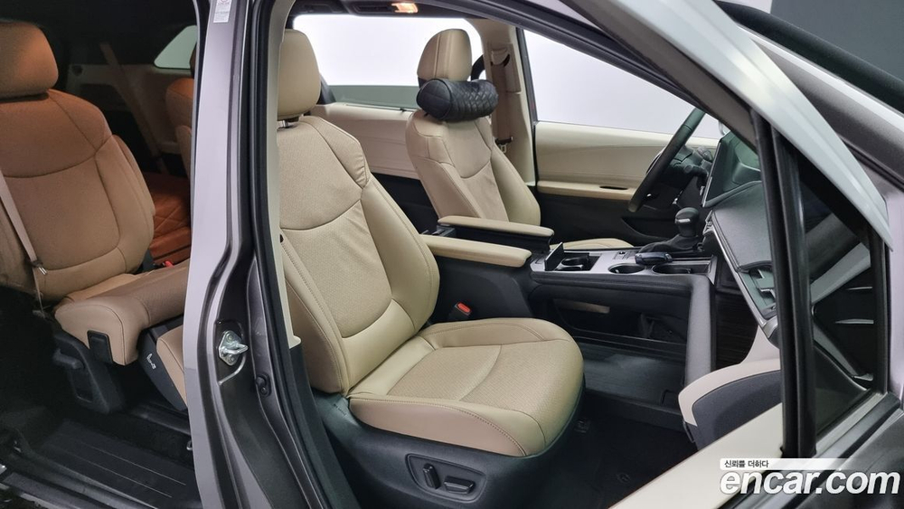 Toyota Sienna 4 Generation 2.5 Hybrid AWD (12.2023)
