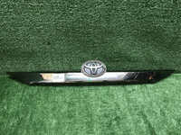 Накладка крышки багажника Toyota Camry XV50 11-14