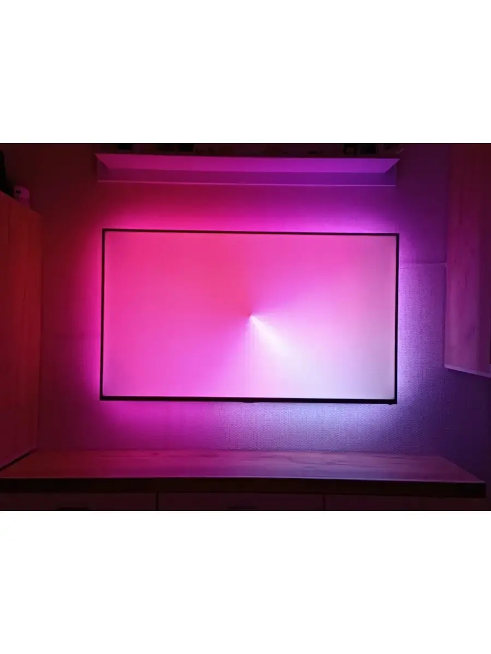 Динамическая адаптивная подсветка Ambilight для экранов 3 м