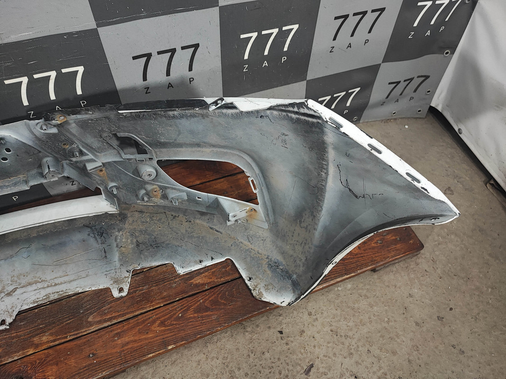 Бампер передний LADA Vesta 15-нв Б/У Оригинал 8450006666