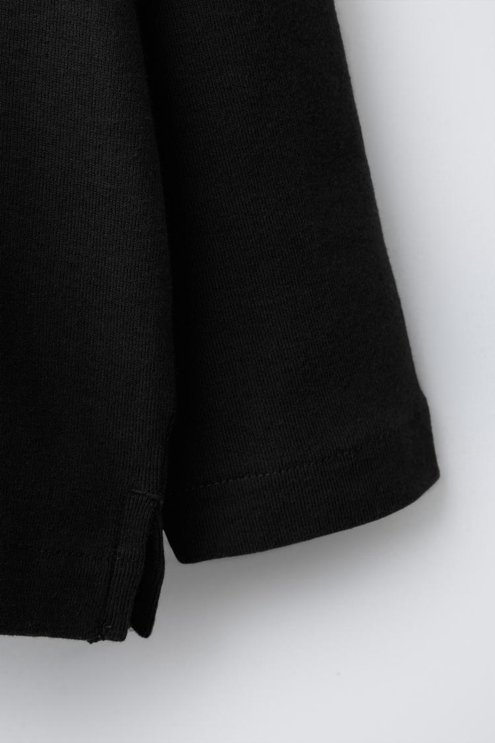 ZARA ФУТБОЛКА С ВЫСОКИМ ВОРОТНИКОМ, ЧЕРНЫЙ