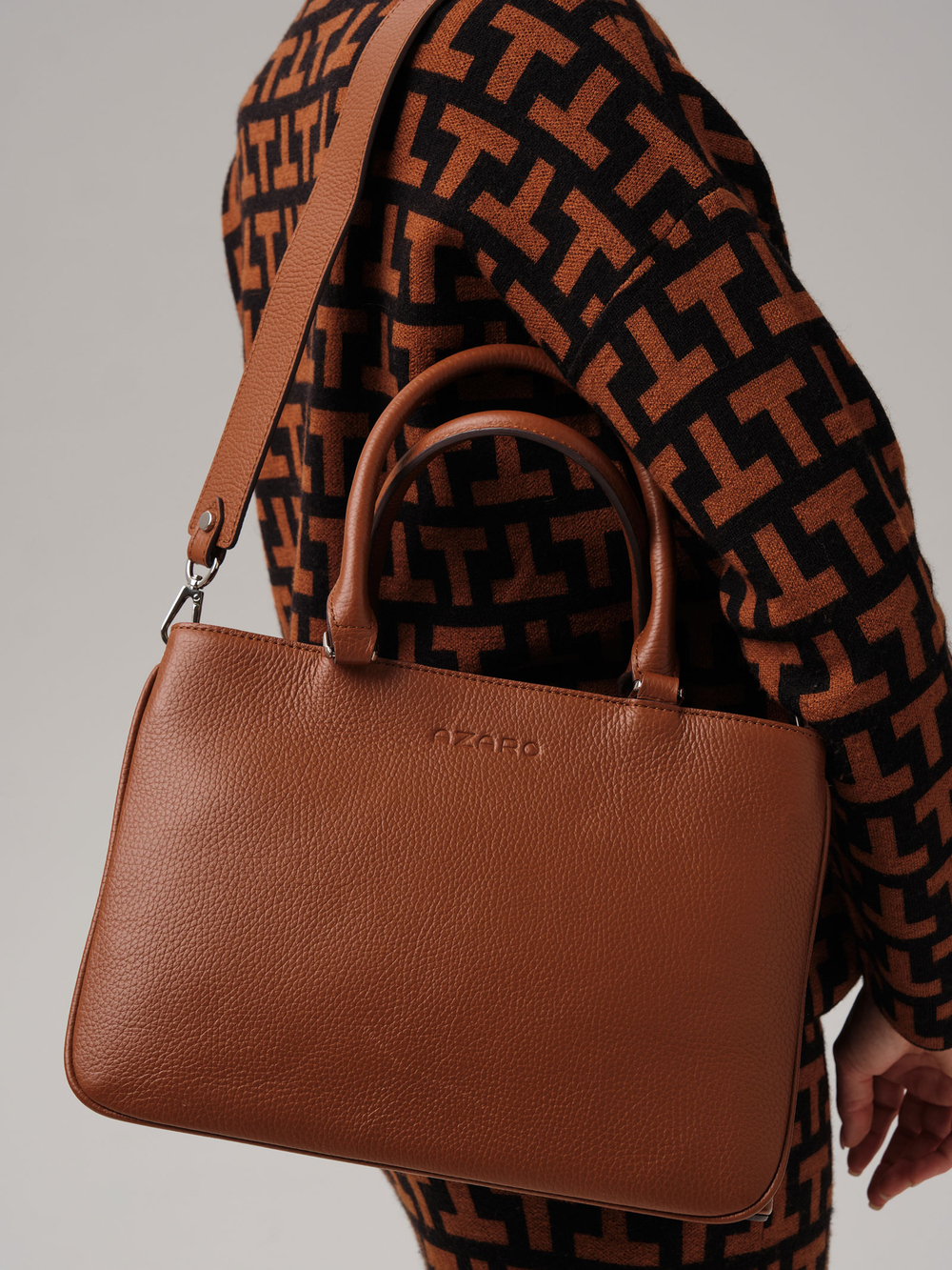 Кожаная сумка Deboro 30640 фундук