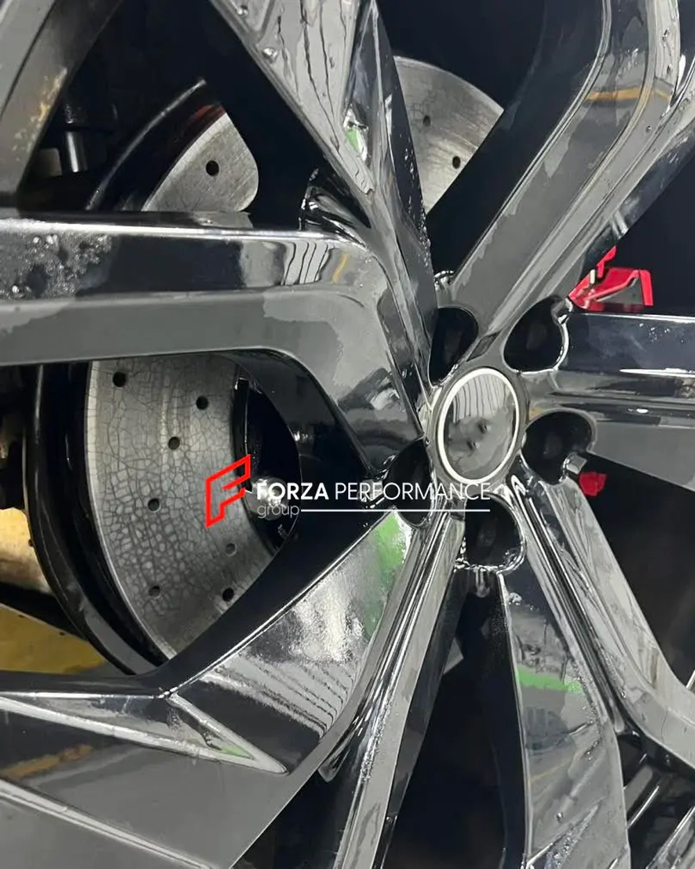 КАРБОН КЕРАМИЧЕСКИЕ ТОРМОЗНЫЕ ДИСКИ ДЛЯ AUDI RS Q8 4M 2019+ Ауди