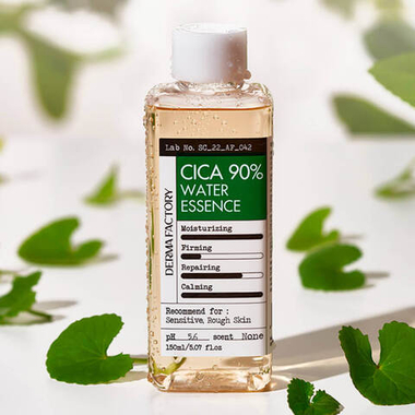 Эссенция-тонер с 90% экстрактом центеллы DERMA FACTORY Cica 90% Water Essence