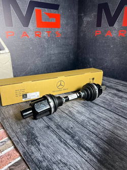 Привод передний левый Mercedes-Benz A1183303801
