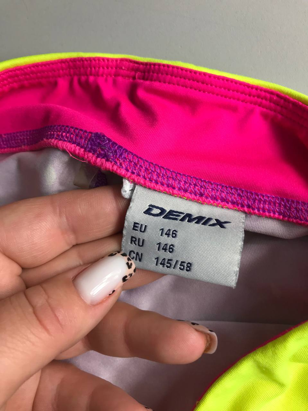 Костюм шорты и топ demix спортивный или купальный на рост 146 см