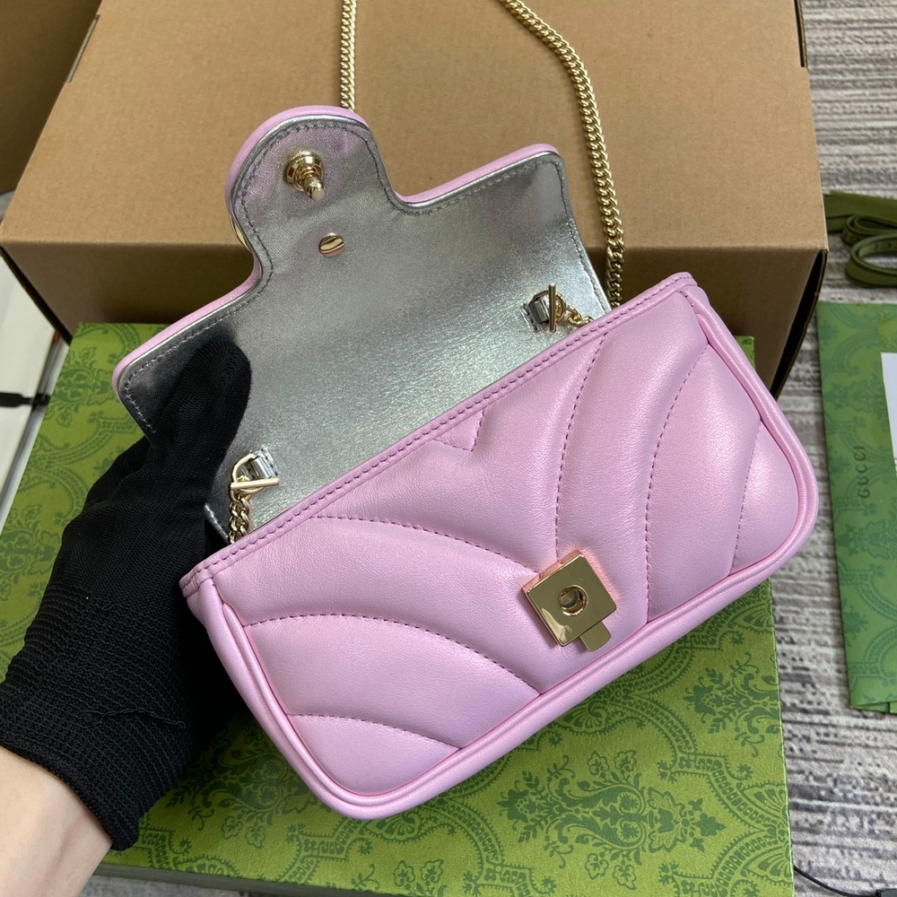 Gucci Marmont Super Mini Bag