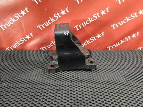 Кронштейн рессоры задней