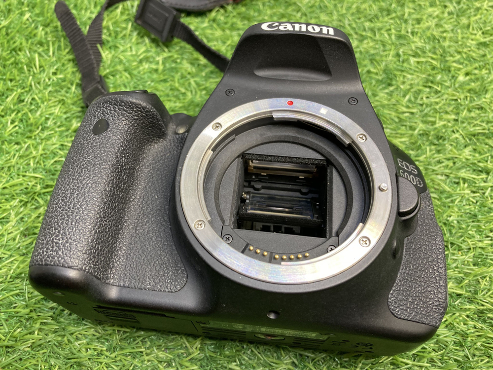Canon 600D kit 18-55mm IS II Покупка/Продажа