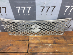 Решетка радиатора Suzuki Kizashi 09-14 Б/У Оригинал 7174157L00