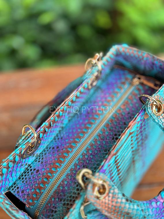 Сумка из питона в стиле Dior BG-510