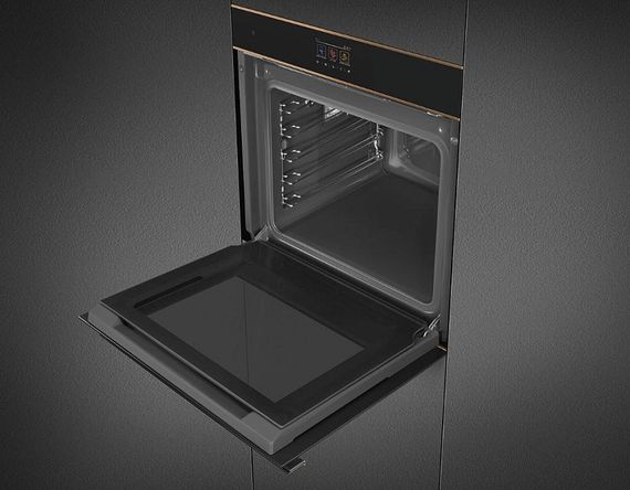 Духовой шкаф SMEG SO6604S4PNR