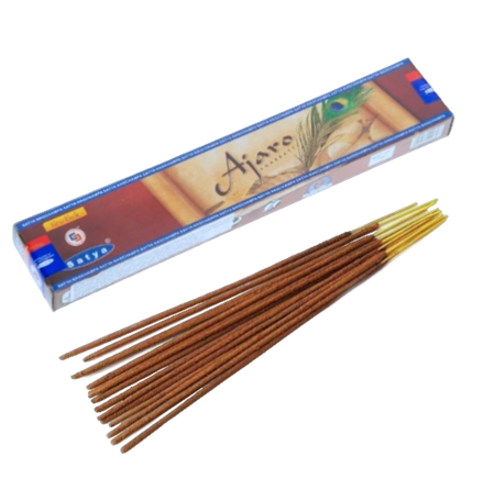 Ароматические палочки с ароматом белого сандала, смешанного со смолой Чампы и Амбрового дерева